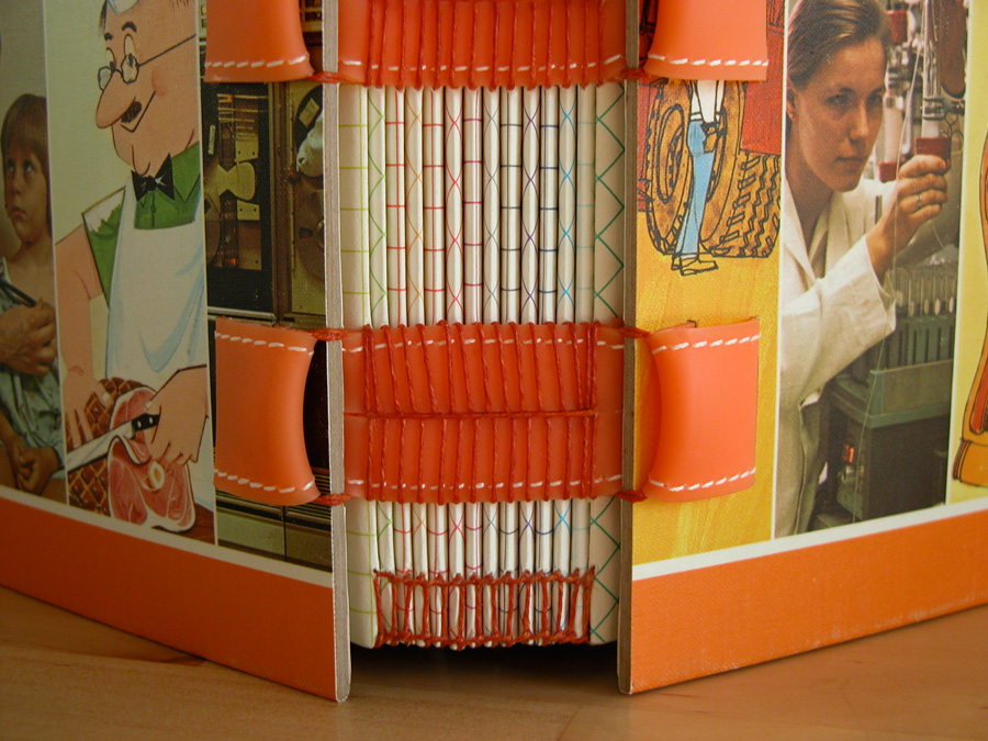 strapbook3.jpg strapbook3.jpg